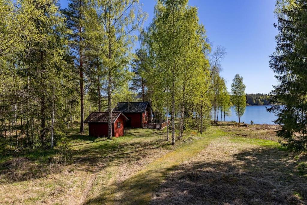 Cozy Cottage By The Lake, Charlottenberg Åmotfors Exteriör bild