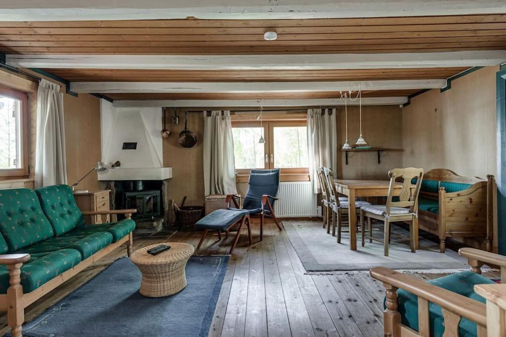 Cozy Cottage By The Lake, Charlottenberg Åmotfors Exteriör bild