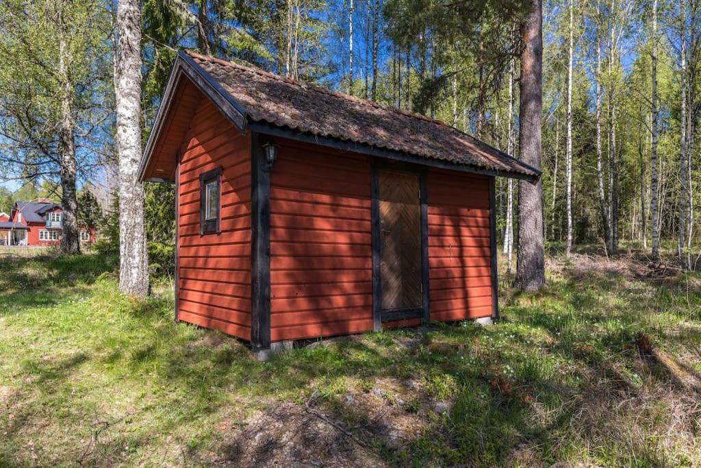 Cozy Cottage By The Lake, Charlottenberg Åmotfors Exteriör bild